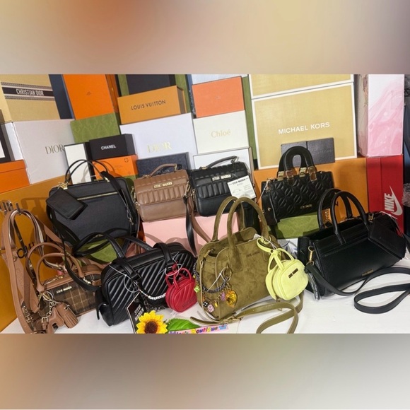 Steve Madden Tan and Brown Checkered Crossbody Bag - Picture 3 of 4